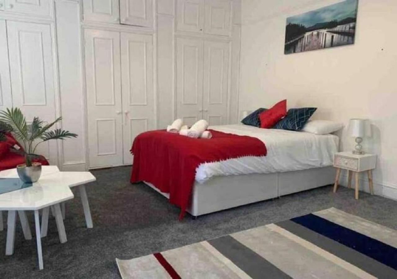 Balham, South London Spacious Guest House 5, 6 Rooms Available Luaran gambar