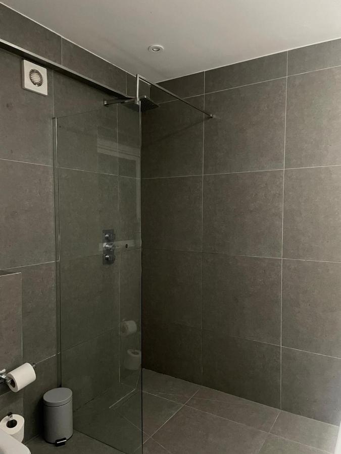 Balham, South London Spacious Guest House 5, 6 Rooms Available Luaran gambar